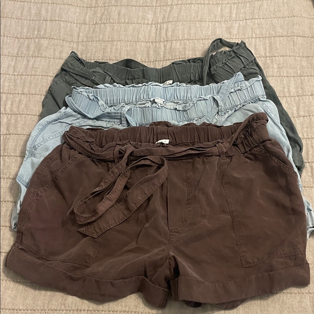 3 Aerie Women's Cargo Shorts - Maroon, Green, Blue
